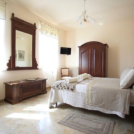 Al Canei B&B Asti Bagian luar foto